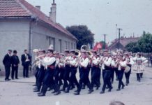Na oslavách prvého mája kedysi pochodovalo všetko, čo malo nohy
