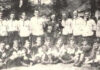 Uhrovský futbal oslavuje 104 rokov: príbeh nadšenia, obety a hrdosti Pamätná fotografia prvého futbalového mužstva v Uhrovci z roku 1921. Týmto rokom sa začala písať história klubu, ktorý dnes nesie meno TJ Tatran Uhrovec. Zdroj: bulletin k 95. výročiu založenia klubu.