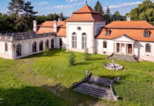 Poklad z Dvorca: Knižnica, ktorá zachránila sicílske knihy V malej dedinke Dvorec pri Bánovciach stojí kaštieľ zo 18. storočia