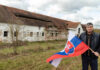 V marci 2026 spustia v Dolných Držkovciach chov 17-tisíc sliepok s voľným výbehom Obnova schátraného poľnohospodárskeho objektu v Dolných Držkovciach: historická maštaľ čaká na premenu na modernú farmu pre sliepky s voľným výbehom.