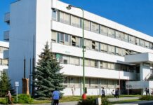 🏥 NEMOCNICA AGEL BÁNOVCE ZAČALA VEĽKÚ REKONŠTRUKCIU. NIEKTORÉ AMBULANCIE SA DOČASNE SŤAHUJÚ